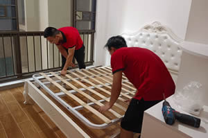 ���ְ�ҹ�˾